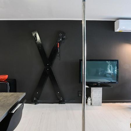 Le Cherubite: Entre Erotisme Et Baroque #Sexroom #Bdsm La Grande Motte Ngoại thất bức ảnh